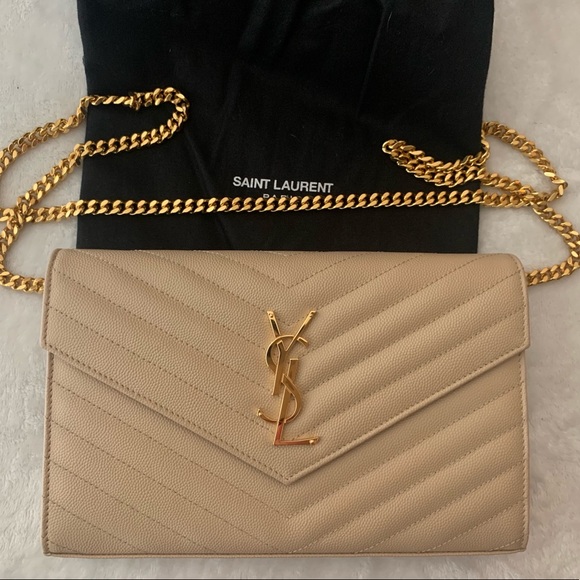 Saint Laurent WOC - Picture 1 of 4
